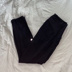 Lululemon Legging.